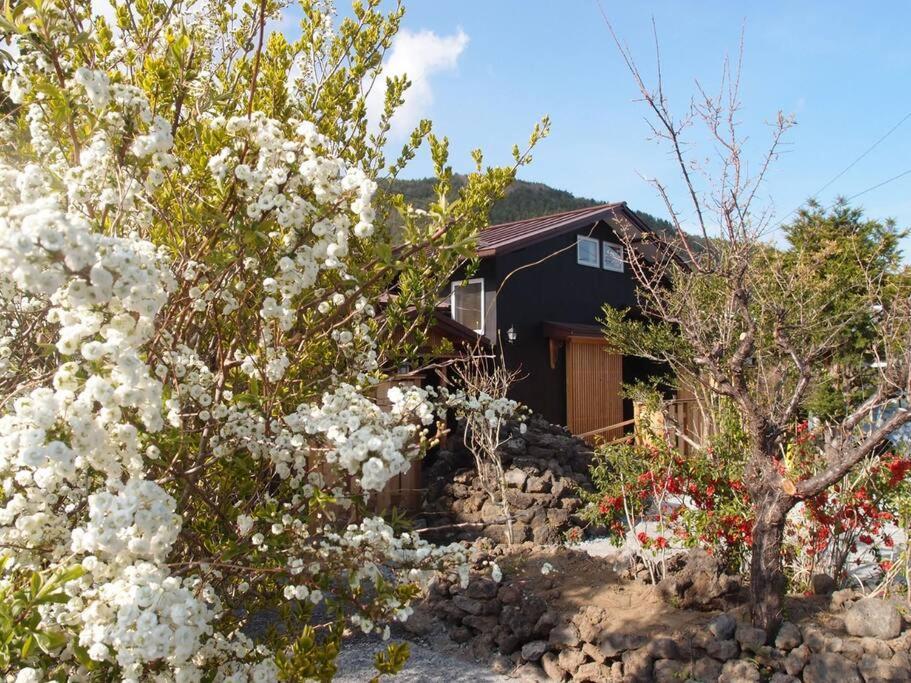 つるば舎 Villa Fujiyoshida Bagian luar foto